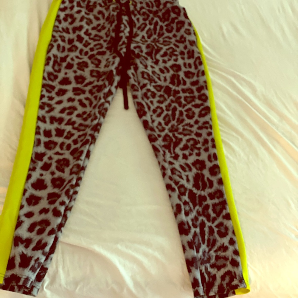 Cheetah print / highlighter jogger pants